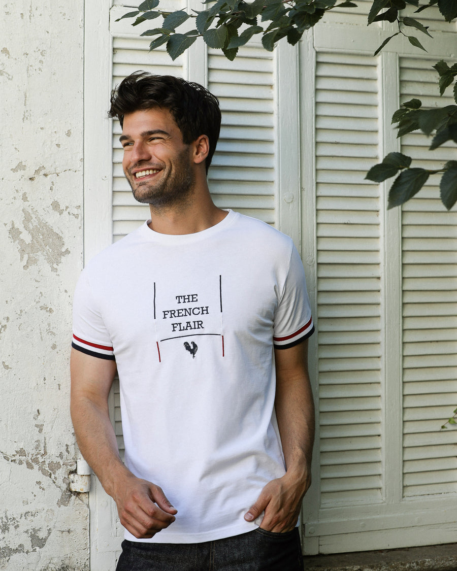 T-shirt blanc à motif brodé pour homme