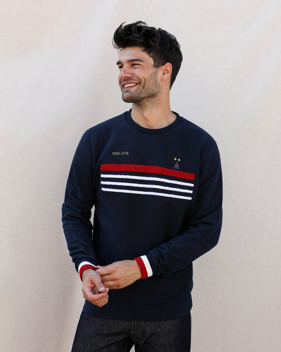 pull bleu blanc rouge
