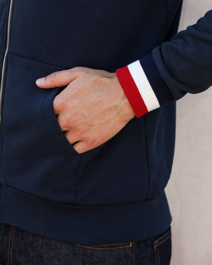 veste bleu blanc rouge