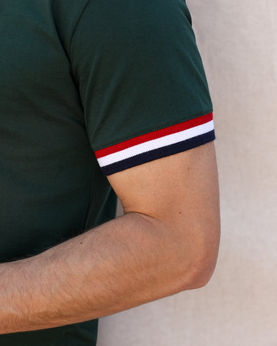 Manche de t-shirt tricolore