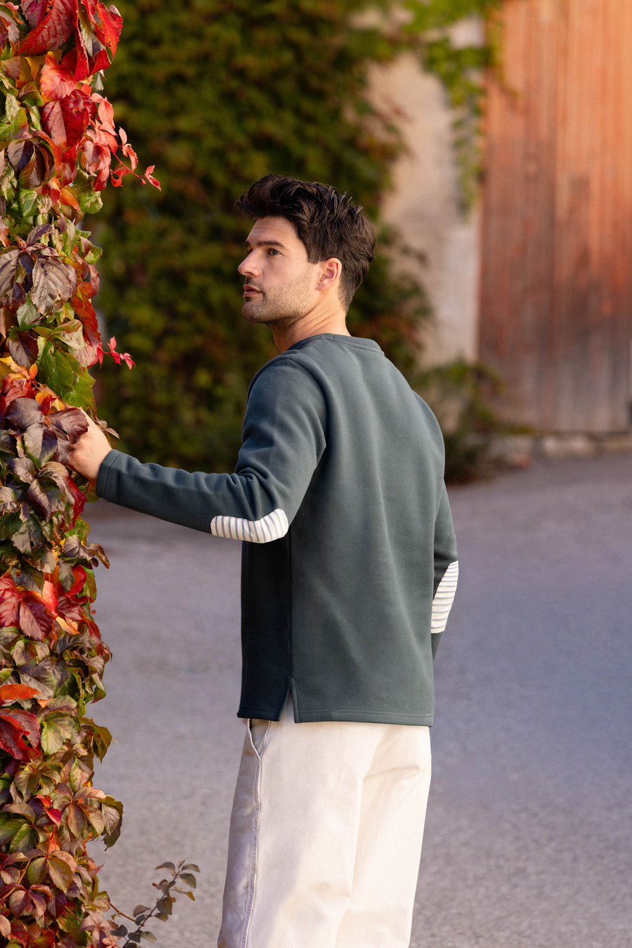 sweat_homme_vert_foret_avec_coudieres_